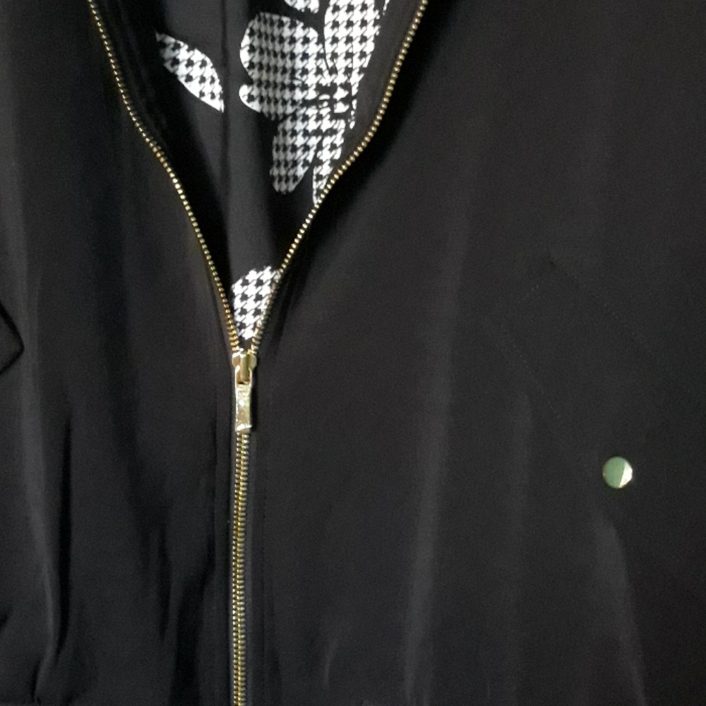 Jacket - Picture 3 of 3